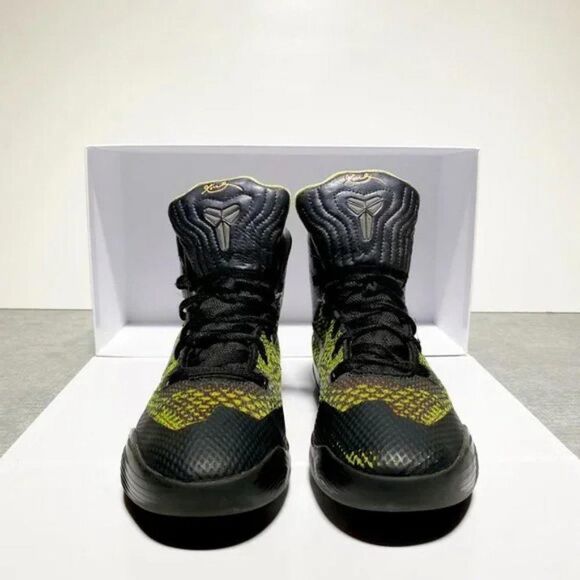 Nike Kobe Zoom Mamba Green Red Black Hightop Basketball Sneaker Size 5.5Y - Picture 3 of 5